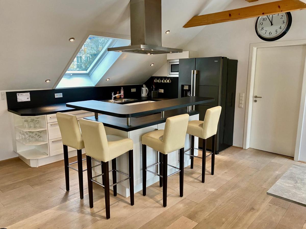 Luxurioeses Studio Im Zentrum, Balkon, Kamin, Klima Lägenhet Ravensburg Exteriör bild